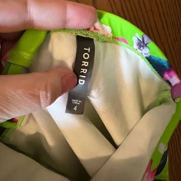 Torrid Neon Green Floral Lattice High Waist Swim Bottom 4X - Picture 6 of 10